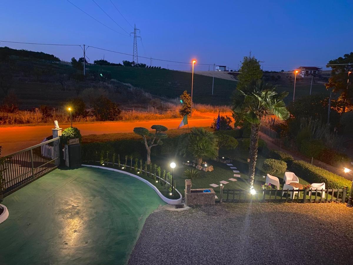 GrottoleIl Nido Delle Rondini住宿加早餐旅馆 外观 照片
